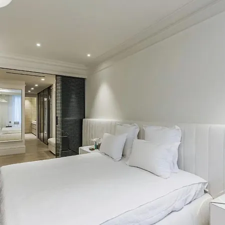 Maria Pansa Apartment